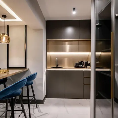 Deluxe Curiera Villa *