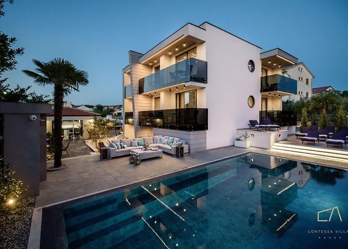 Vila Deluxe Curiera