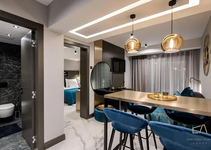 Vila Deluxe Curiera